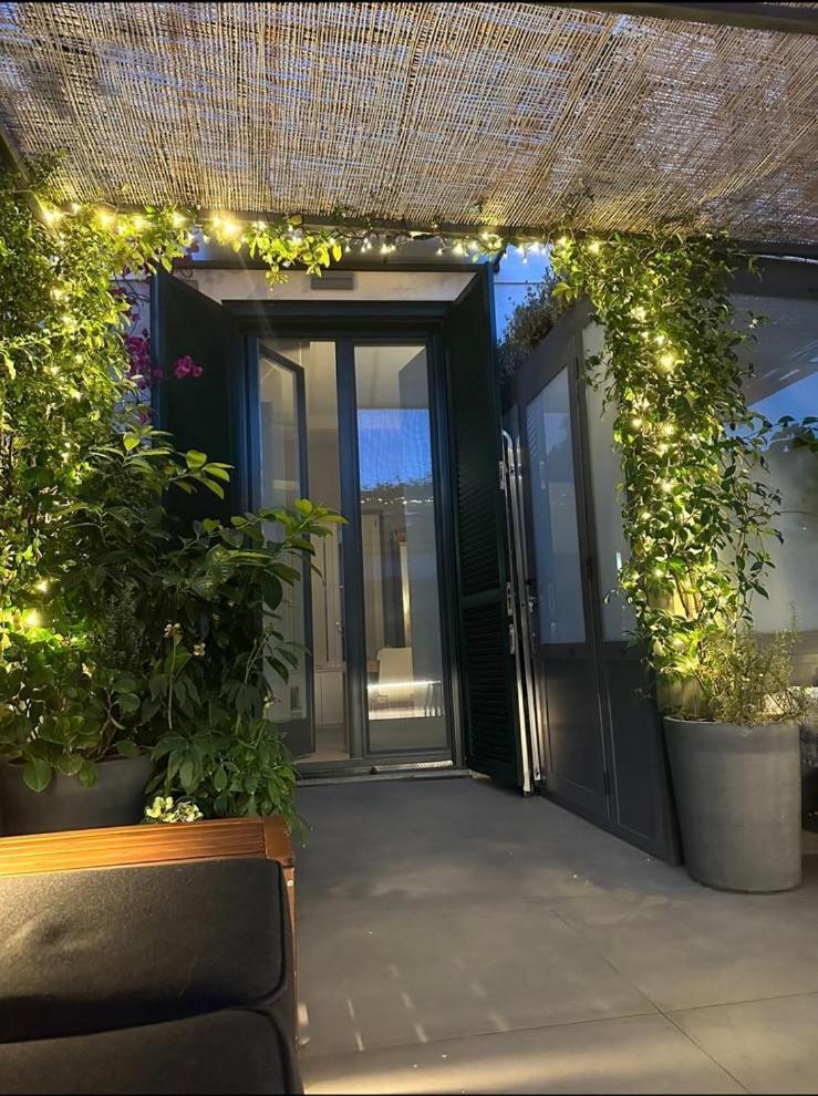 La Casa Di Paola Apartment Салерно Екстериор снимка