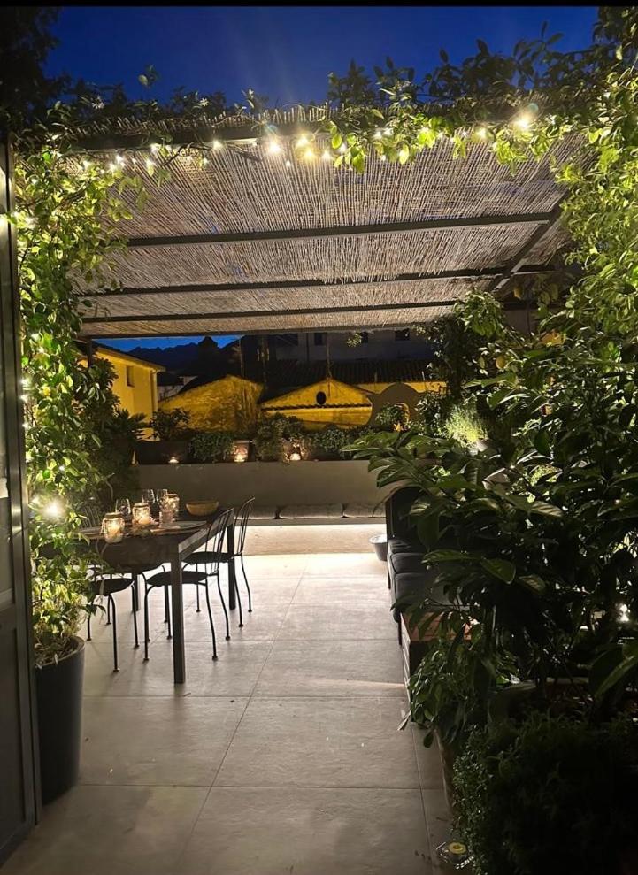 La Casa Di Paola Apartment Салерно Екстериор снимка